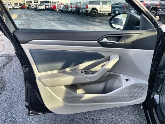 2025 Volkswagen Jetta SE