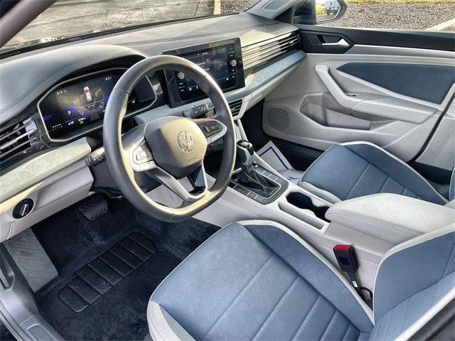 2025 Volkswagen Jetta SE