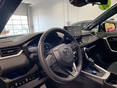 2024 Toyota RAV4 Hybrid XSE