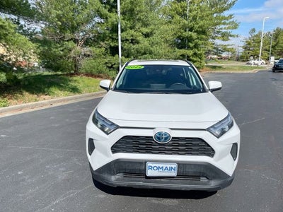 2022 Toyota RAV4 Hybrid XLE