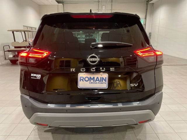 2023 Nissan Rogue SV FWD