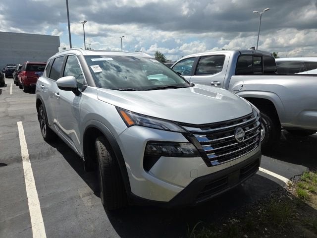 2024 Nissan Rogue SV FWD