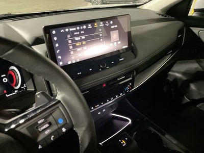 2024 Nissan Rogue SL FWD