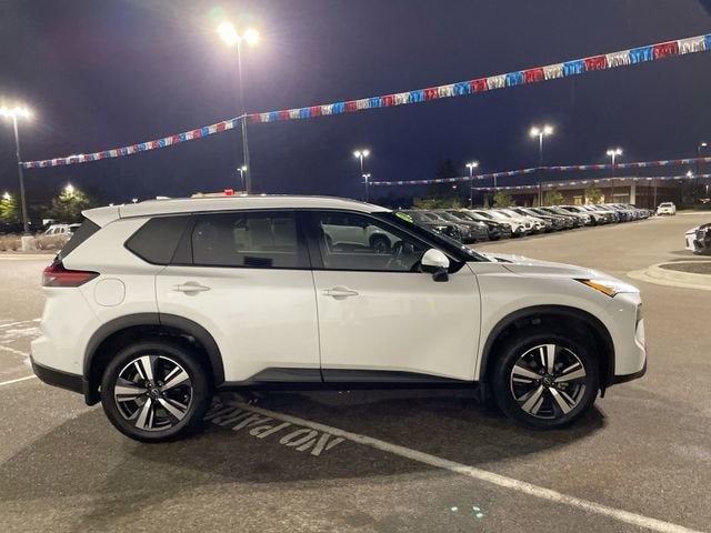 2024 Nissan Rogue SL FWD