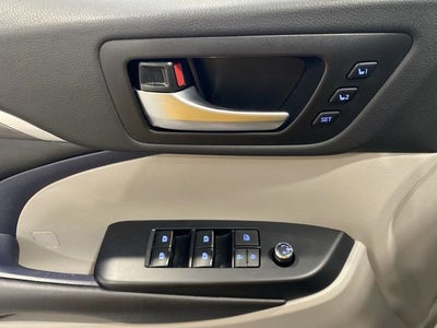 2019 Toyota Highlander Limited Platinum