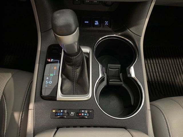 2019 Toyota Highlander Limited Platinum