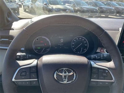 2023 Toyota Sienna Platinum