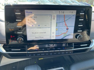 2023 Toyota Sienna Platinum