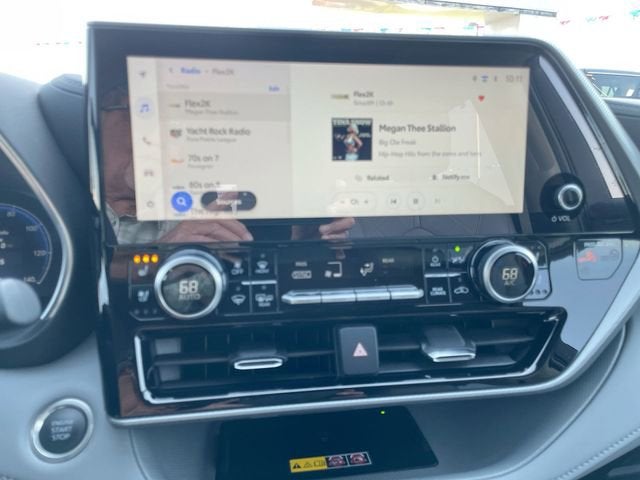 2025 Toyota Highlander Platinum