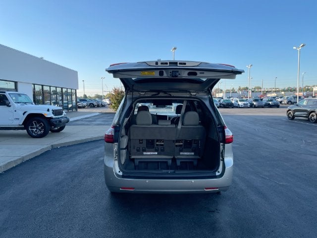 2015 Toyota Sienna XLE