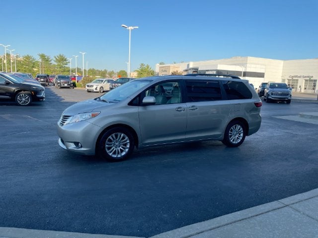 2015 Toyota Sienna XLE
