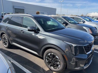 2024 Kia Sorento S