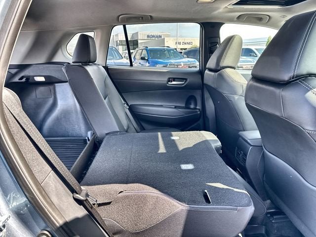 2024 Toyota Corolla Cross XLE