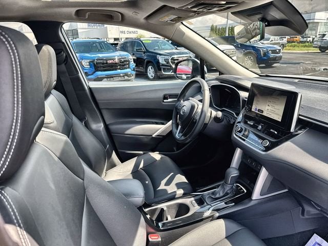 2024 Toyota Corolla Cross XLE