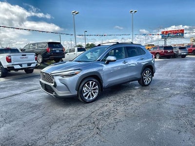 2024 Toyota Corolla Cross XLE