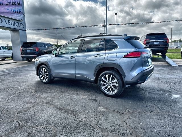 2024 Toyota Corolla Cross XLE