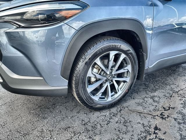 2024 Toyota Corolla Cross XLE