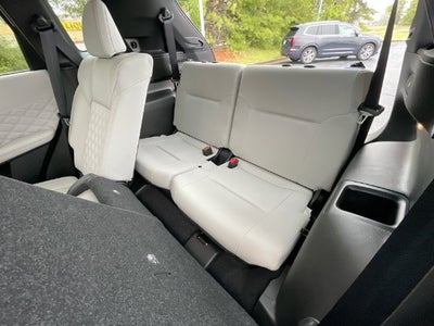 2024 Mitsubishi Outlander SEL