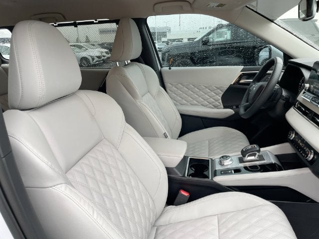 2024 Mitsubishi Outlander SEL