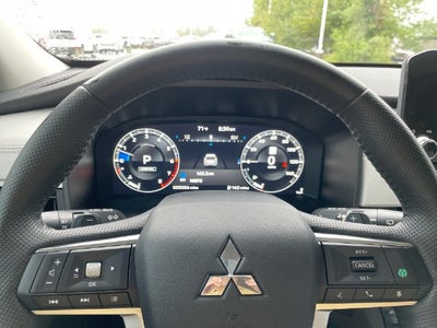 2024 Mitsubishi Outlander SEL