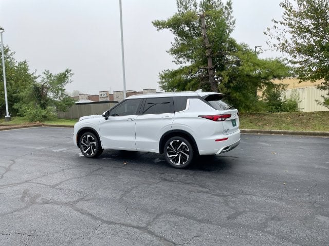 2024 Mitsubishi Outlander SEL