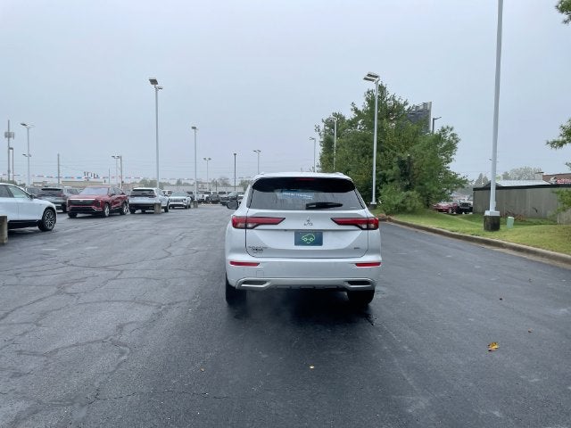 2024 Mitsubishi Outlander SEL
