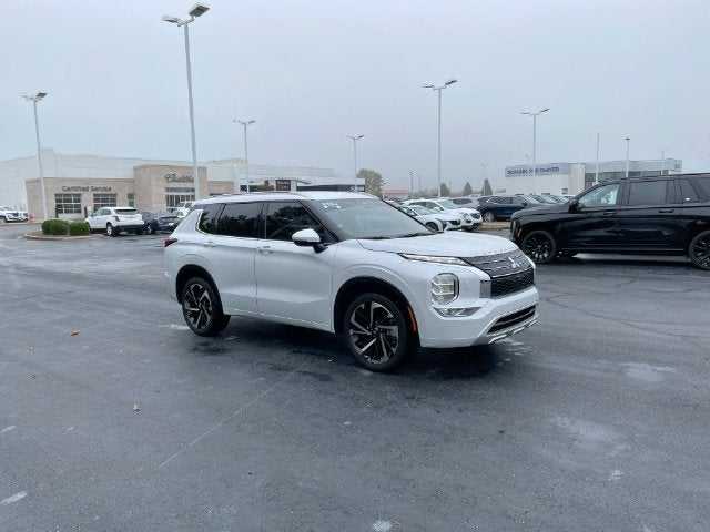 2024 Mitsubishi Outlander SEL