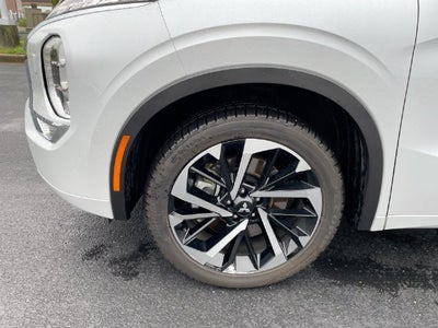 2024 Mitsubishi Outlander SEL