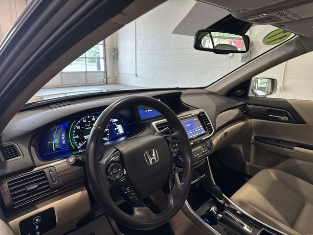 2017 Honda Accord Hybrid EX-L