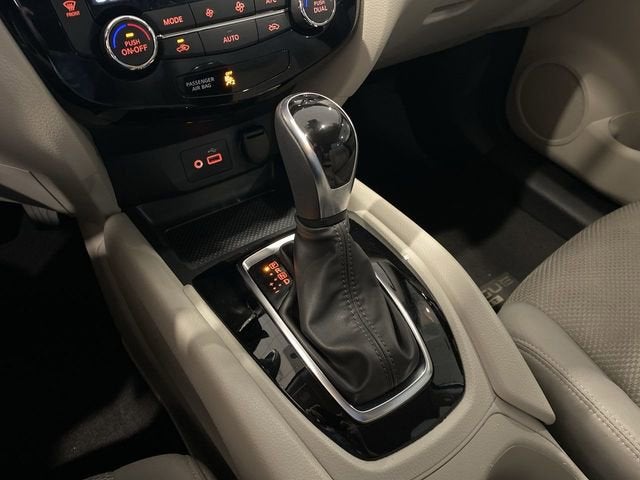 2021 Nissan Rogue Sport SV FWD Xtronic CVT