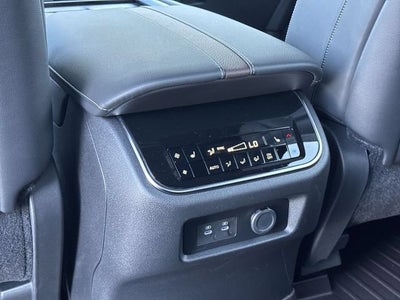 2025 Nissan Armada Platinum 4WD