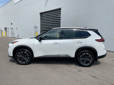 2025 Nissan Rogue SL