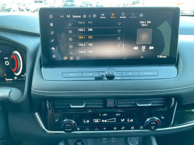 2025 Nissan Rogue SL Intelligent AWD