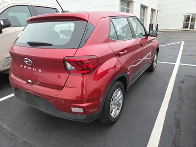 2025 Hyundai Venue SE
