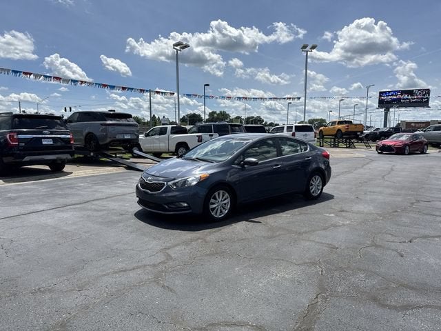 Used 2015 Kia Forte EX with VIN KNAFX4A89F5337468 for sale in Evansville, IN