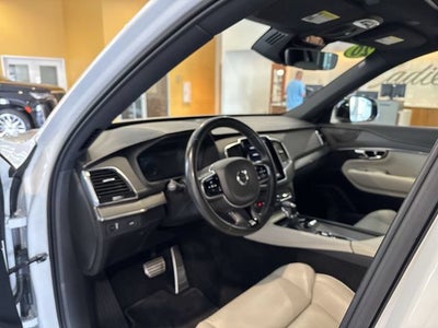 2020 Volvo XC90 T6 R-Design 7 Passenger