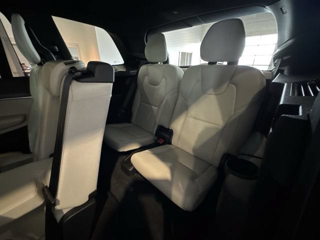 2020 Volvo XC90 T6 R-Design 7 Passenger