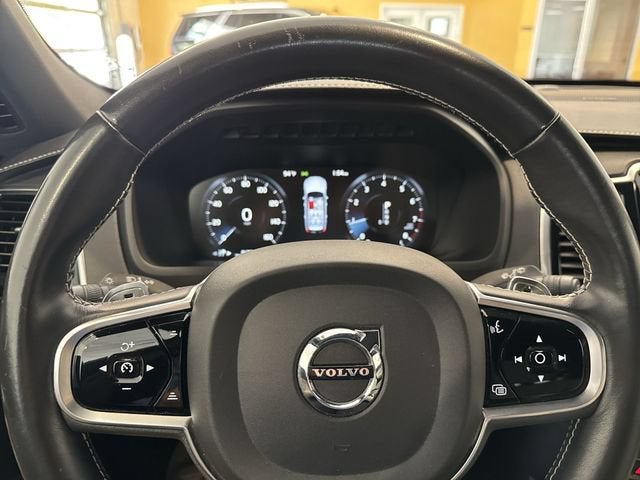 2020 Volvo XC90 T6 R-Design 7 Passenger