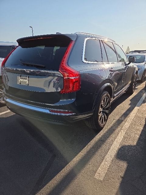 2025 Volvo XC90 Core