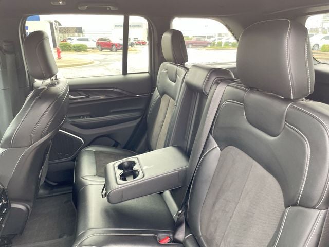 2022 Jeep Grand Cherokee Altitude