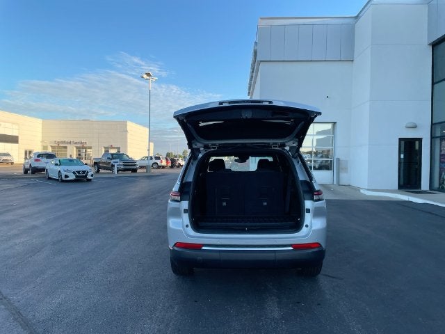 2024 Jeep Grand Cherokee L Laredo