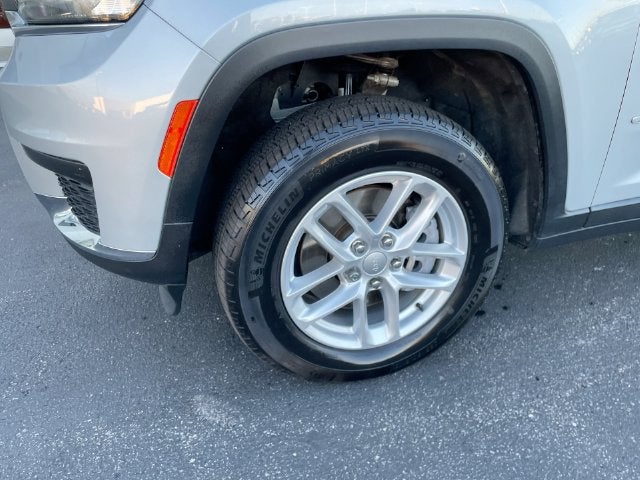 2024 Jeep Grand Cherokee L Laredo