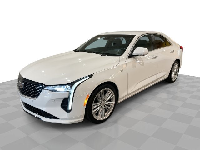 2024 Cadillac CT4