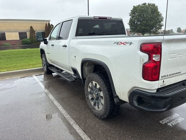 2022 Chevrolet Silverado 2500HD Custom