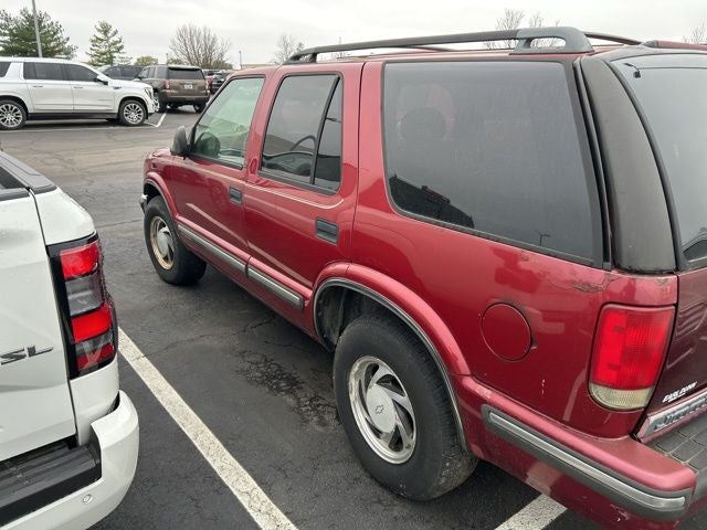 1998 Chevrolet Blazer Base