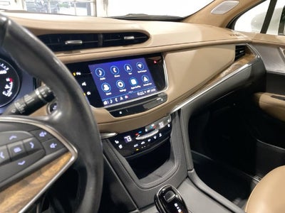 2022 Cadillac XT5 Premium Luxury