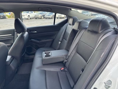 2025 Nissan Altima 2.5 SR