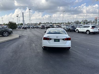 2025 Nissan Altima 2.5 SR