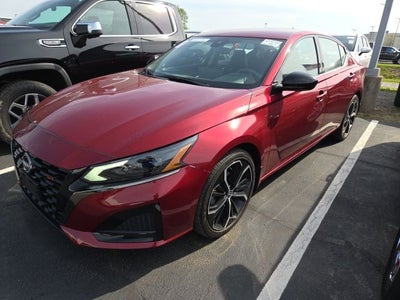 2024 Nissan Altima 2.5 SR