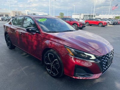 2024 Nissan Altima 2.5 SR